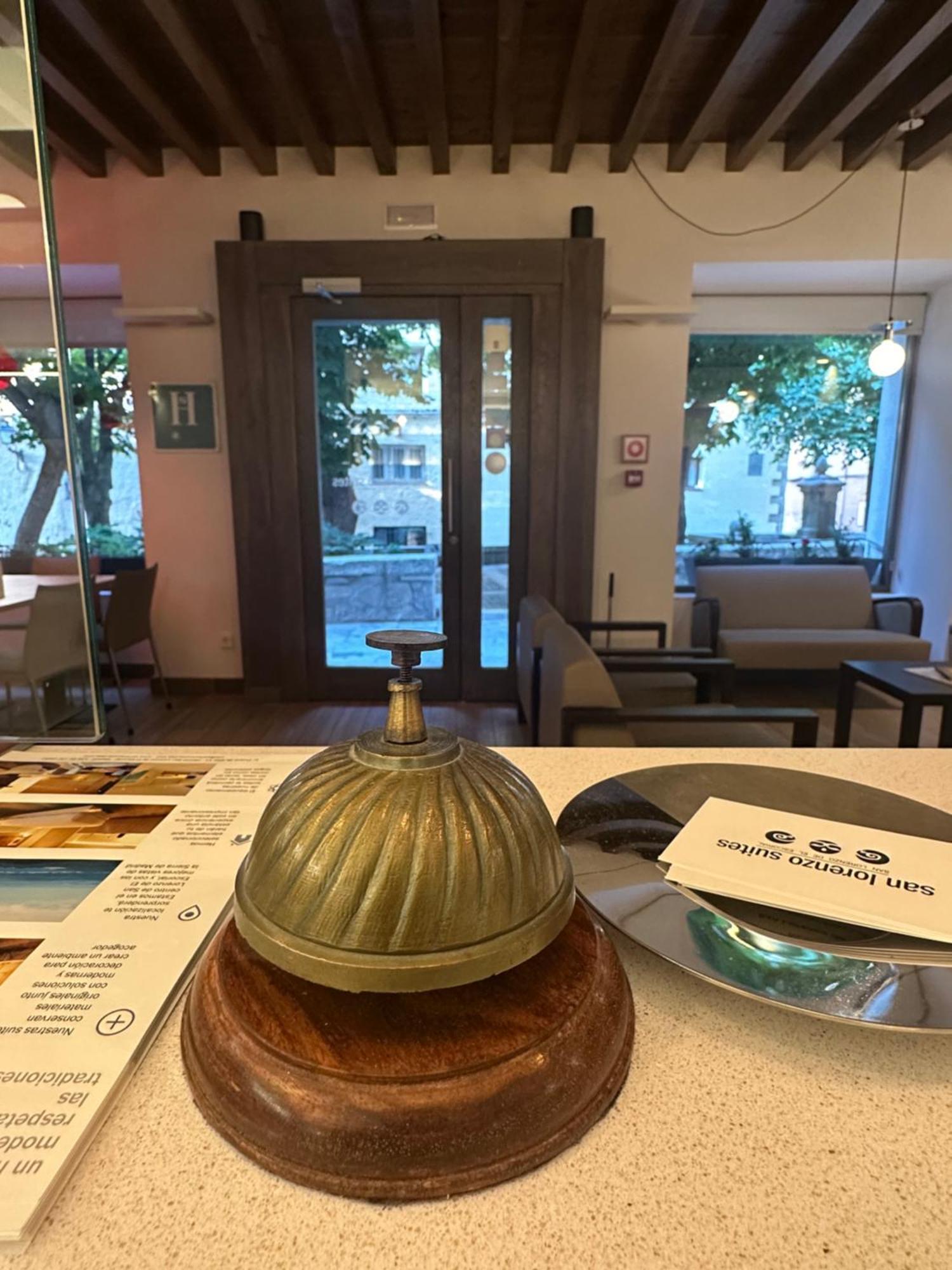 סן לורנסו דה אל אסקוריאל San Lorenzo Suites מראה חיצוני תמונה