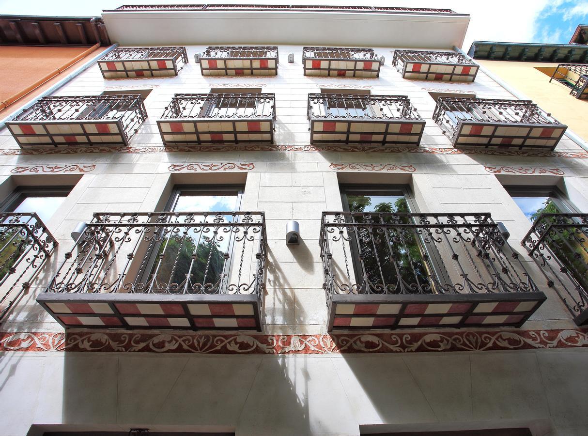 סן לורנסו דה אל אסקוריאל San Lorenzo Suites מראה חיצוני תמונה