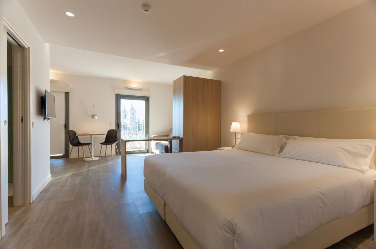 סן לורנסו דה אל אסקוריאל San Lorenzo Suites מראה חיצוני תמונה